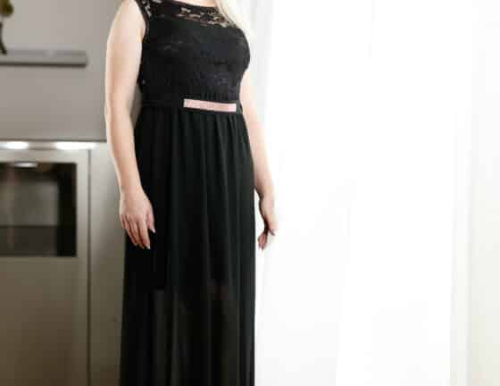 Lina Escortdame Aschaffenburg Abendkleid in Schwarz